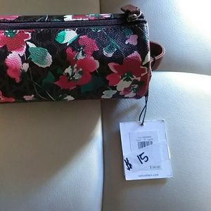 Cosmetic bag or clutch